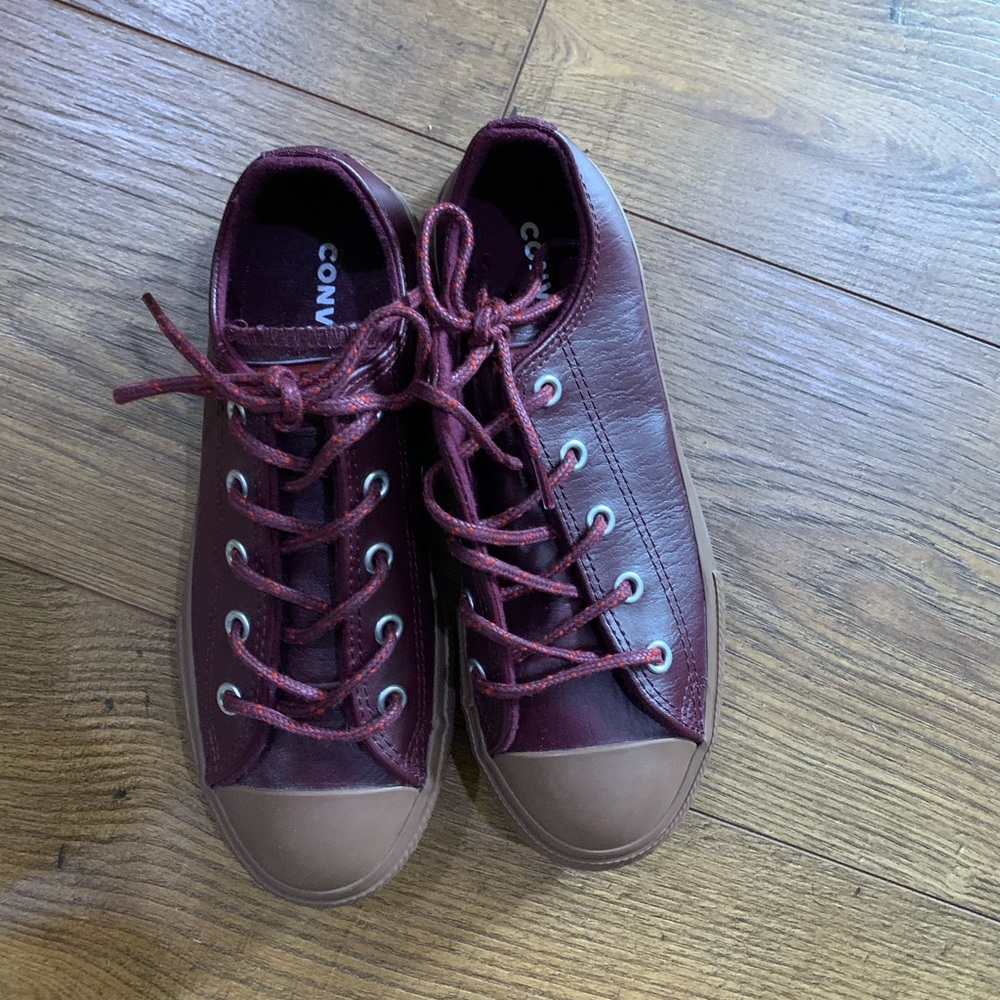 Boys Converse